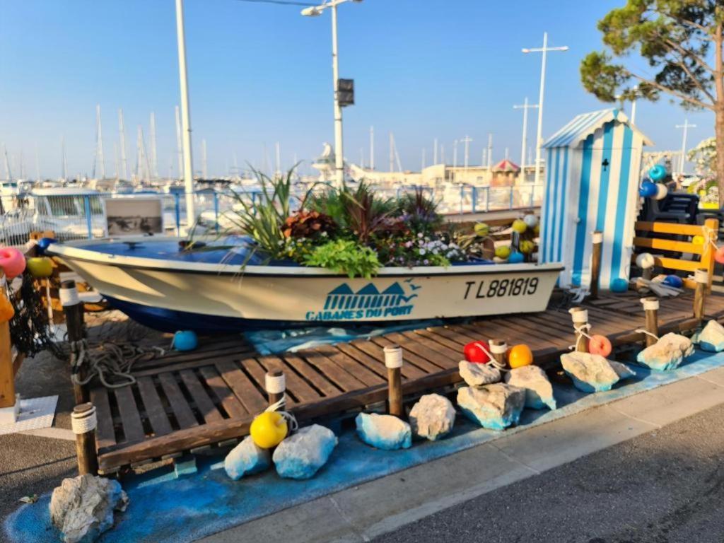 Appartement Meuble Bord De Mer Fos Sur Mer Fos-sur-Mer Exterior foto
