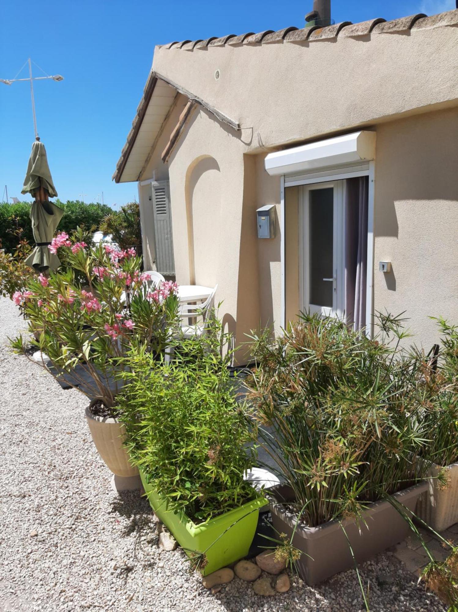 Appartement Meuble Bord De Mer Fos Sur Mer Fos-sur-Mer Exterior foto